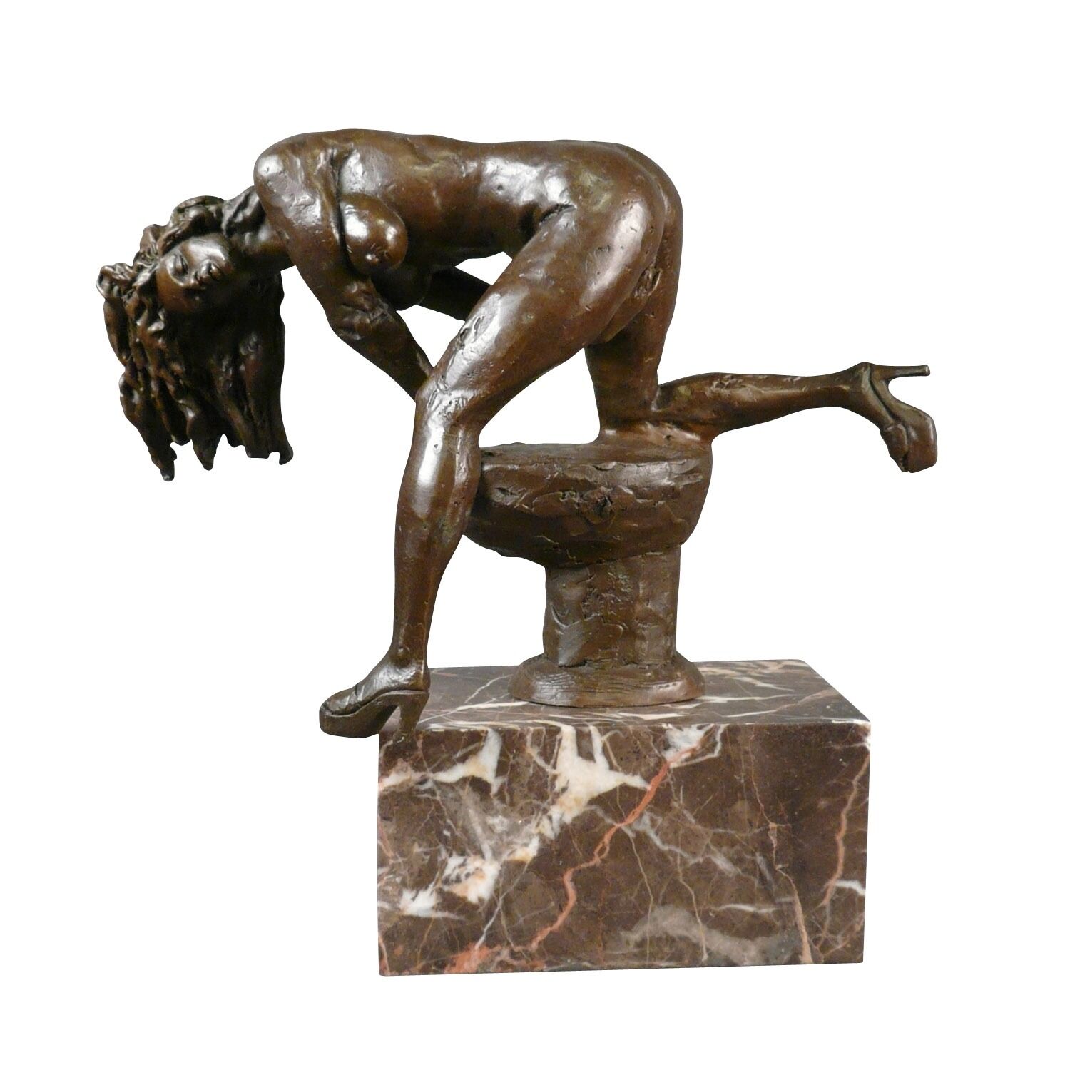 Bronze statue of a woman - Nude erotic sculpture