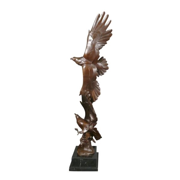 Statue - bronze sculpture of two golden eagles - Sculptor