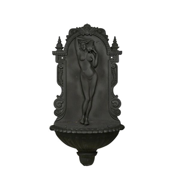 Fontana da parete in ghisa