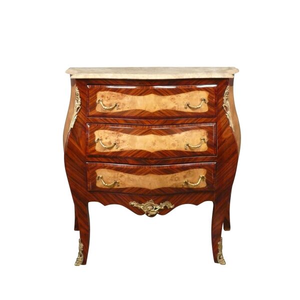 Commode style Louis 15 trois tiroirs