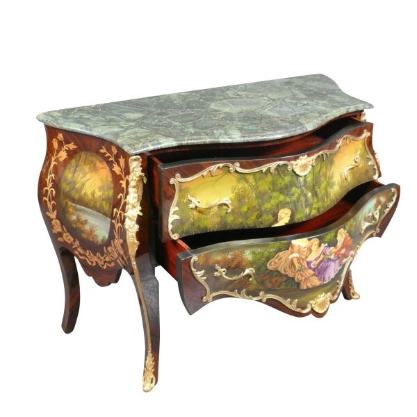 Commode Louis XV peinte 3 Commode Louis XV avec une scène galante peinte -