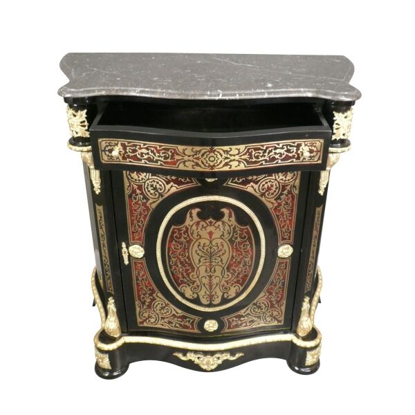 Buffet style Empire 5 Buffet Empire en marqueterie boulle et dessus marbre. -
