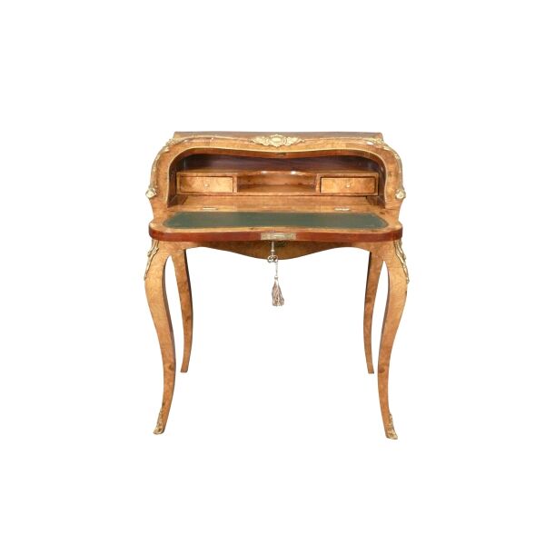 Bureau de pente Louis XV en ronce d'érable 9 Bureau de pente Louis XV en ronce d'érable