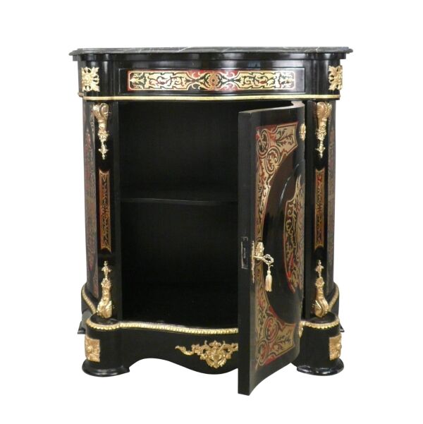 Buffet style Empire 11 Buffet Empire en marqueterie boulle et dessus marbre. -