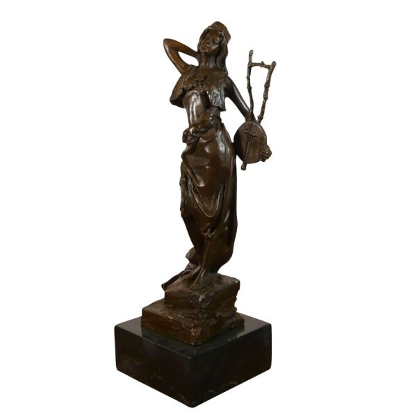 Statue en bronze de Terpsichore déesse Grecque 4 Statue en bronze de Terpsichore déesse Grecque - Sculptures en bronze -