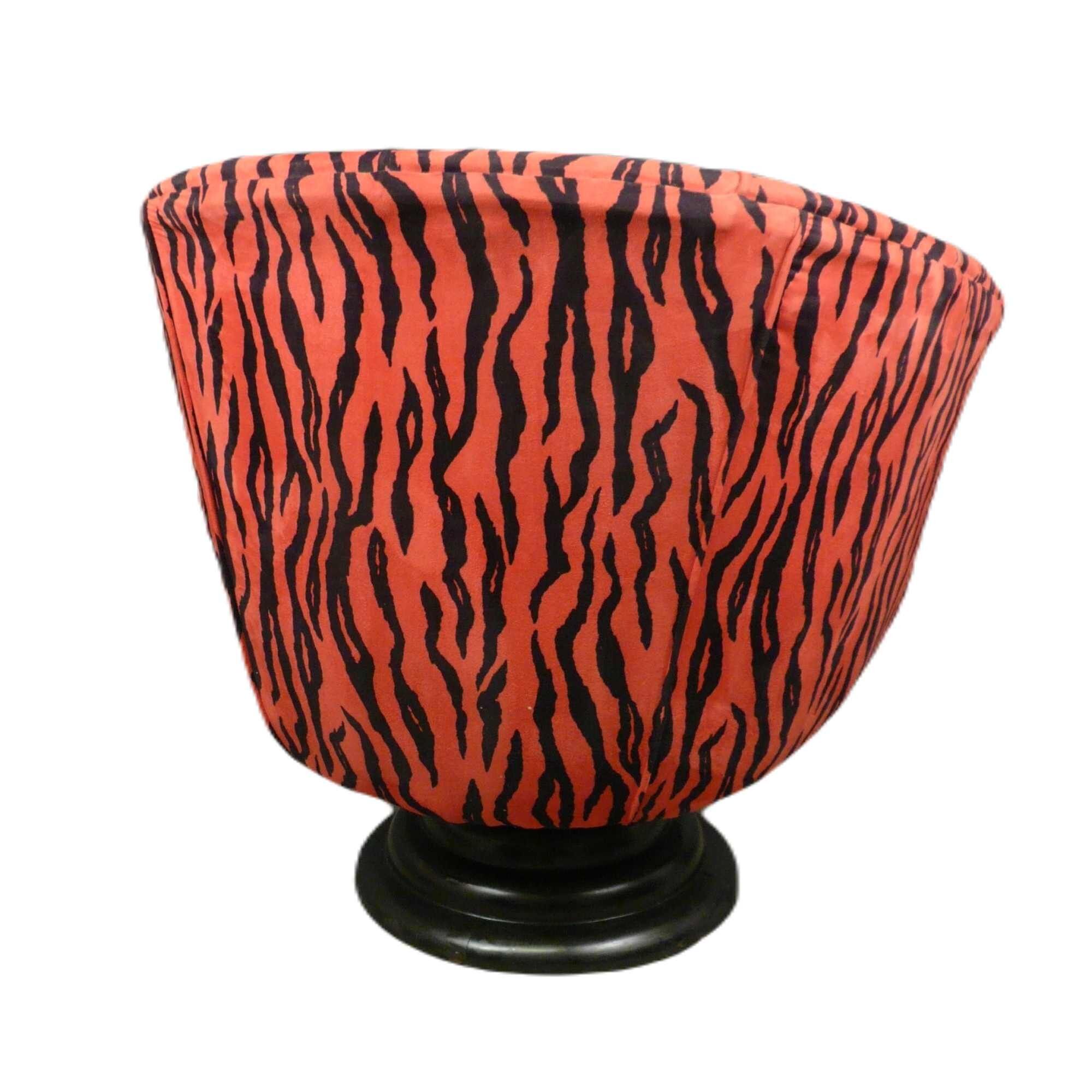 Fauteuil art déco Tulipe zébré rouge et noir 2 Fauteuil art déco Tulipe 1920 zébré rouge et noir