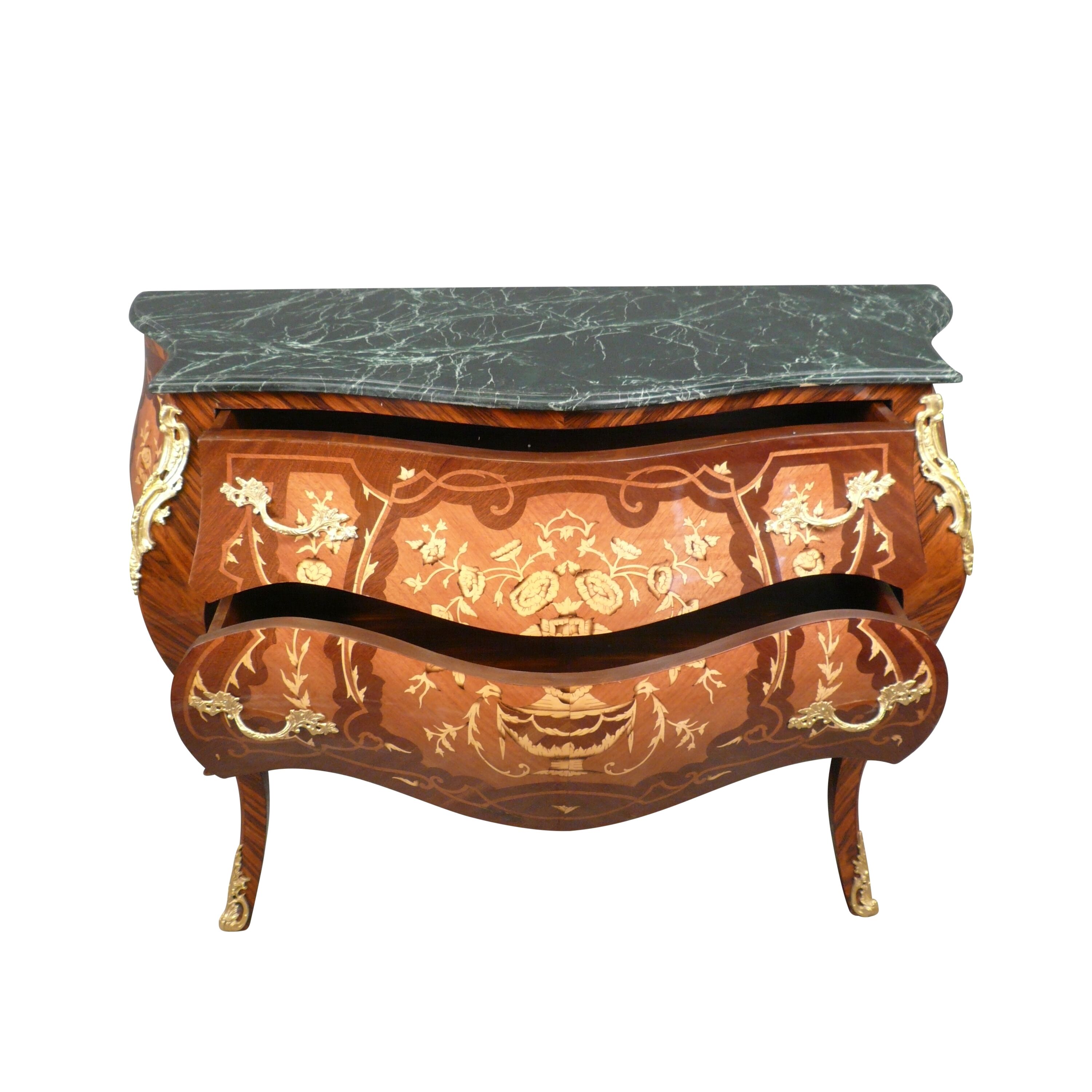 Commode Louis XV bombée et galbée 4 Commode Louis XV - Grande commode Louis XV -